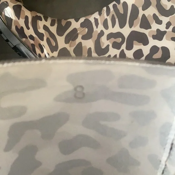 Ugg cheetah print rain boots - Picture 7 of 7